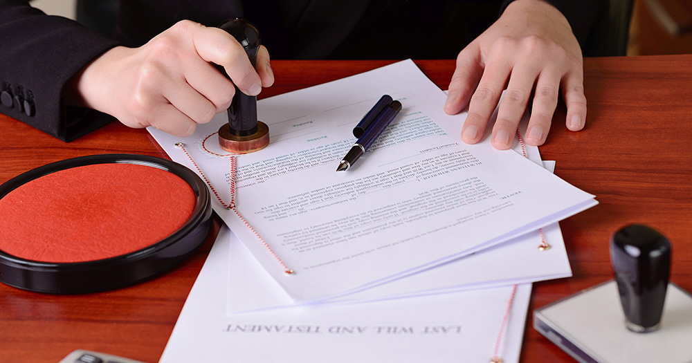 Lawyer for Legal Document in Malad